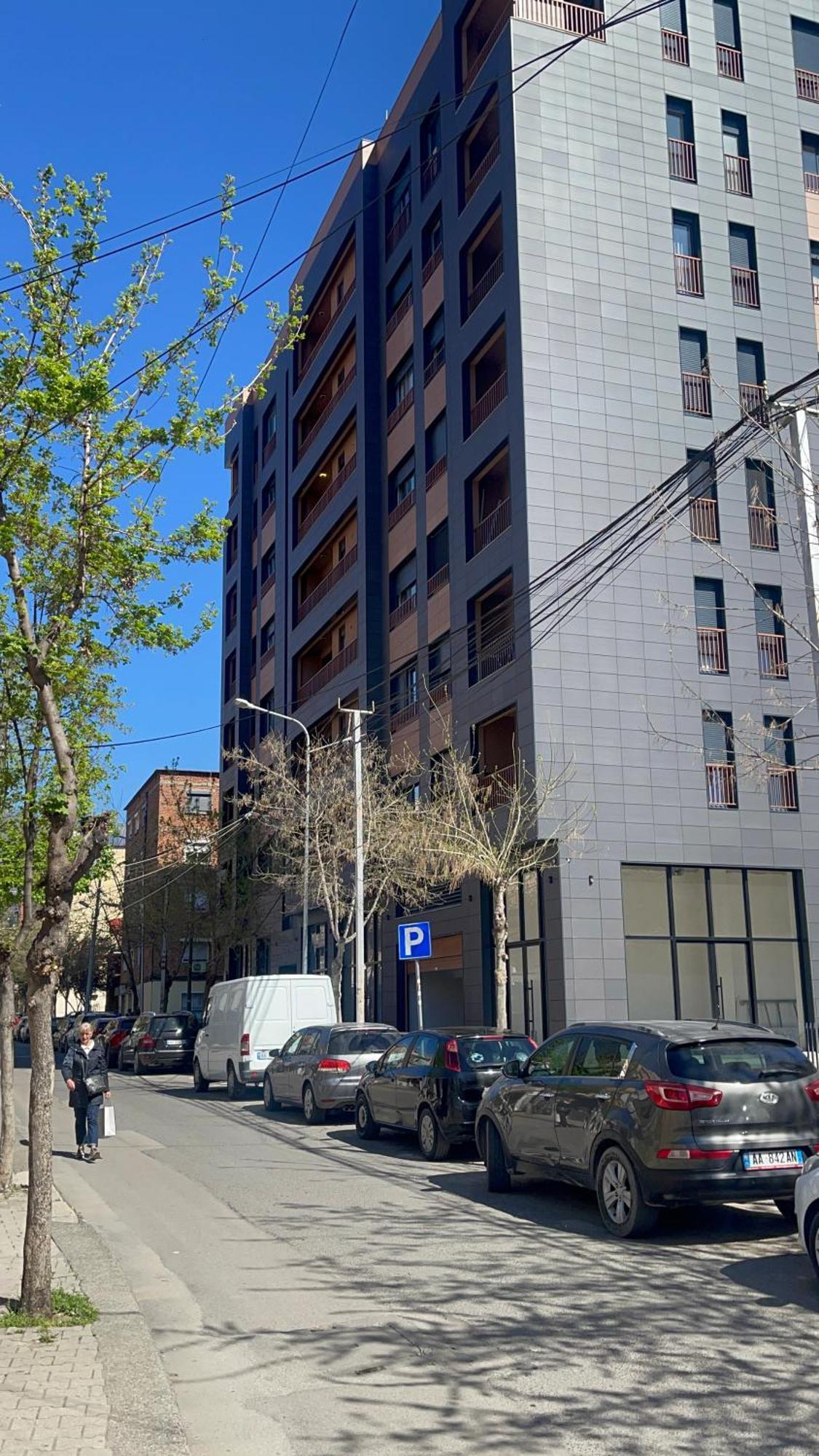 New Bazaar, Grand Apartment Tirana Kültér fotó